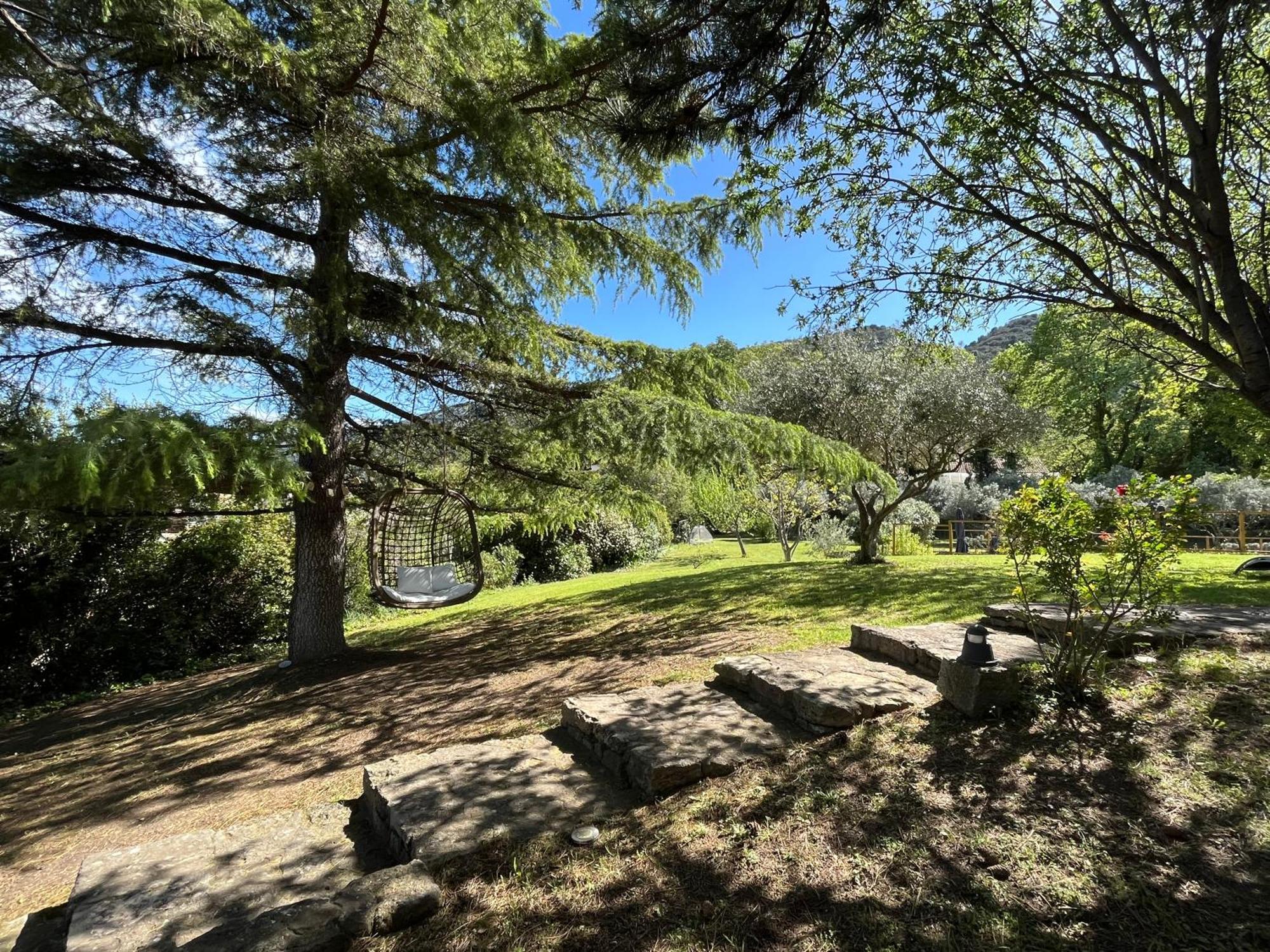 Hestia Bed and Breakfast Robion en Luberon Exteriör bild